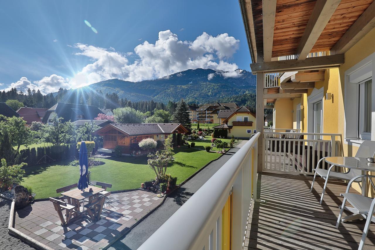Hotel Garni Zerza Tröpolach Exterior foto